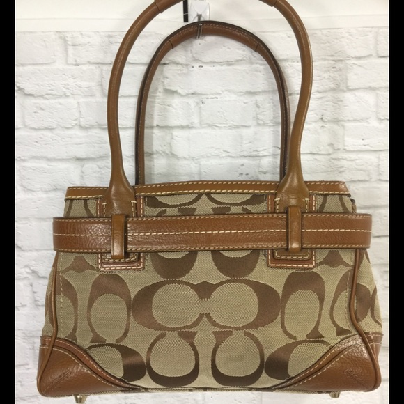 Authentic coach purse - Picture 2 of 7